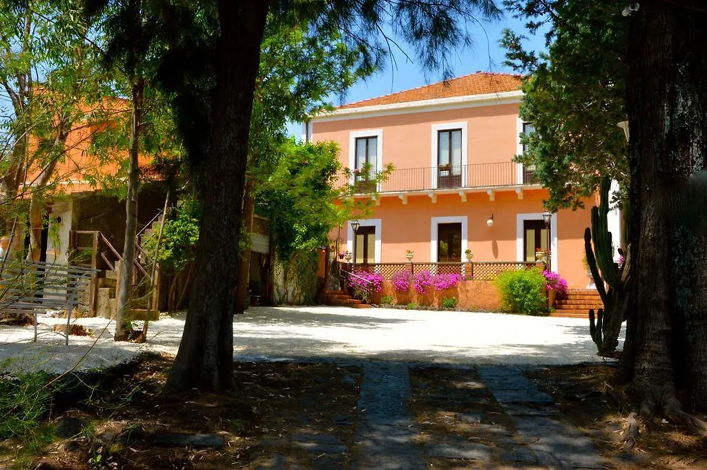 Villa Bonaccorso Viagrande Italia